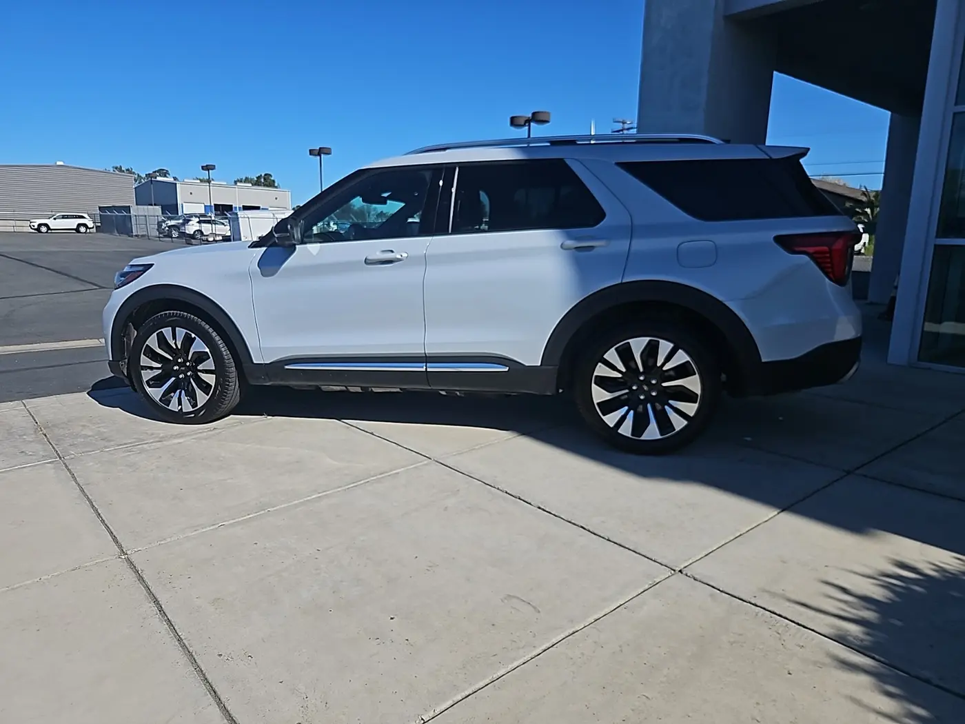 2025 Ford Explorer - $43,788