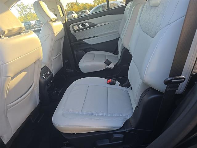 2026 Ford Explorer - $47,888