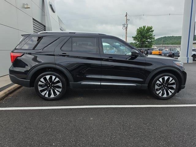 2025 Ford Explorer - $43,500