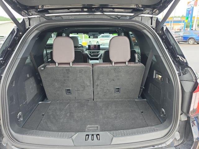 2025 Ford Explorer - $43,500