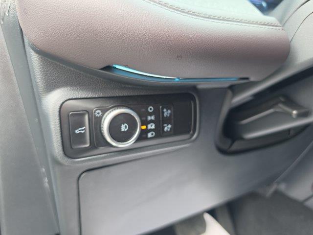 2025 Ford Explorer - $43,500