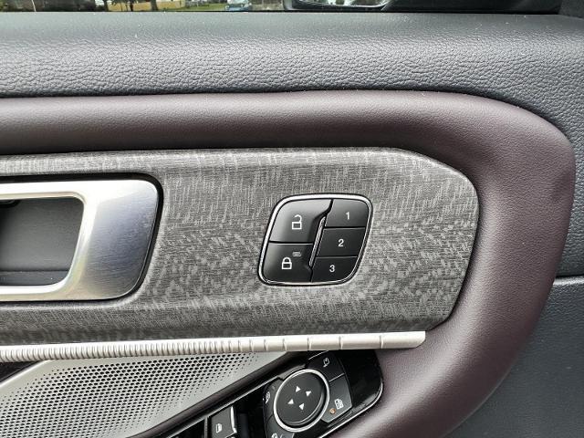 2025 Ford Explorer - $47,995