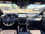 2025 Explorer Thumbnail 17