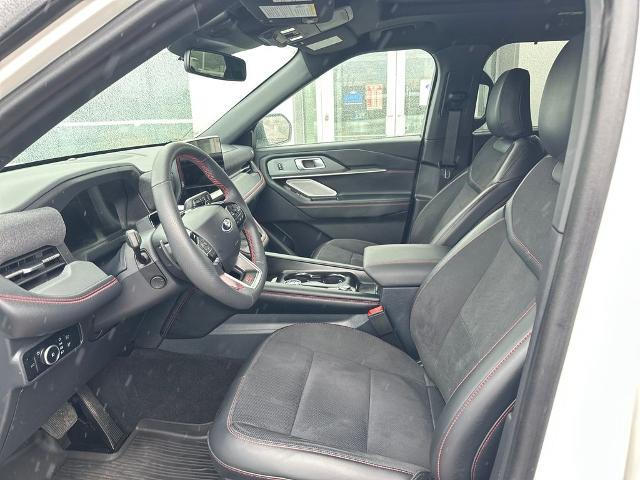 2025 Ford Explorer - $39,985