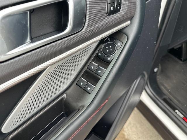 2025 Ford Explorer - $39,985