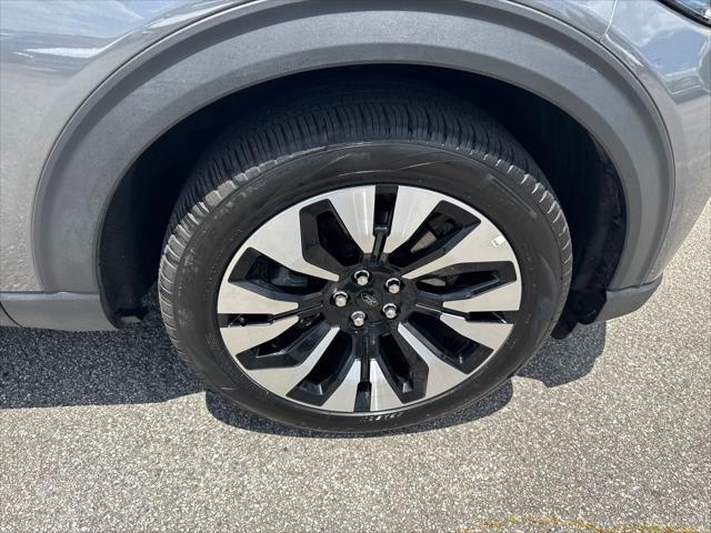 2026 Ford Explorer - $44,520