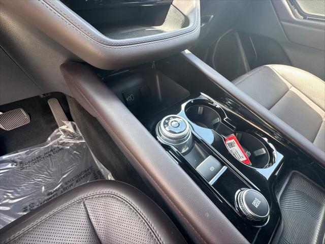 2026 Ford Explorer - $44,520