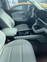 2025 Explorer Thumbnail 4