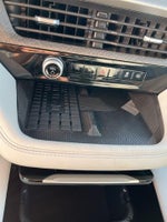 2025 Explorer Thumbnail 23