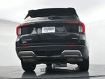 2025 Explorer Thumbnail 32