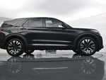 2025 Explorer Thumbnail 35