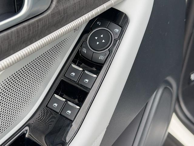 2026 Ford Explorer - $49,812
