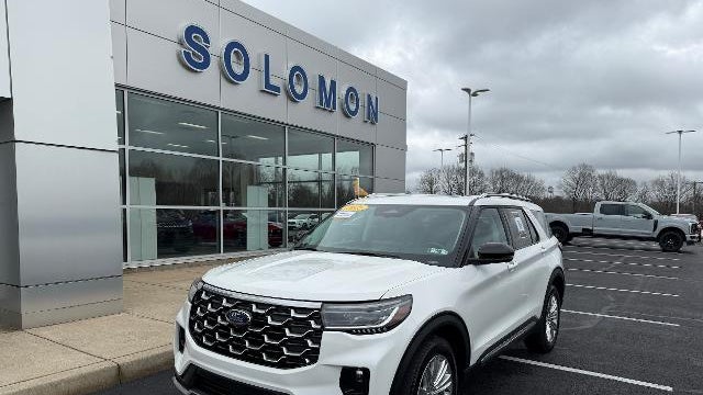 2025 Ford Explorer Platinum