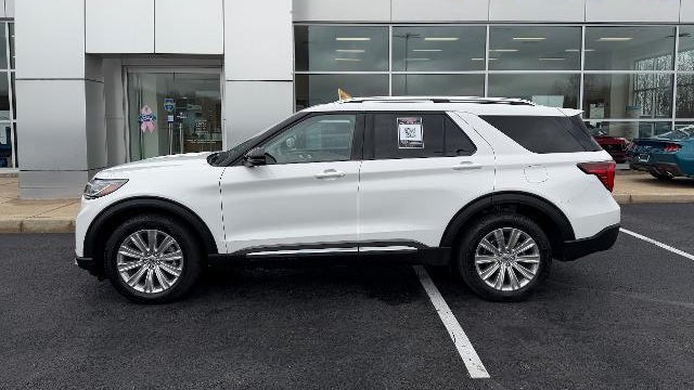 2025 Ford Explorer Platinum