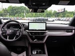 2025 Explorer Thumbnail 21