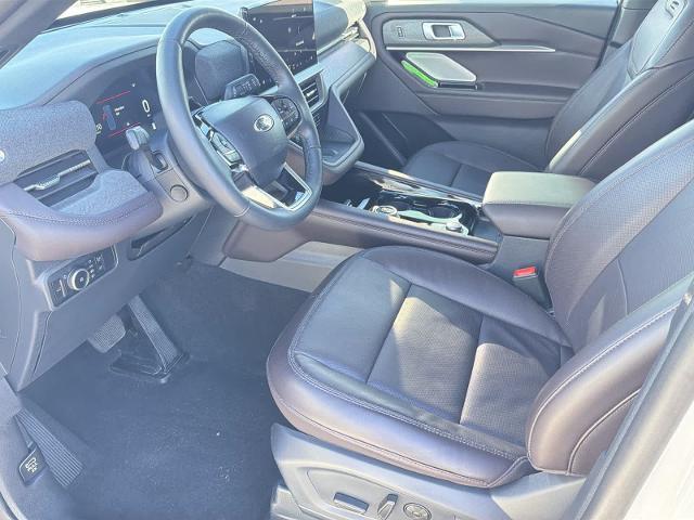 2025 Ford Explorer - $39,275