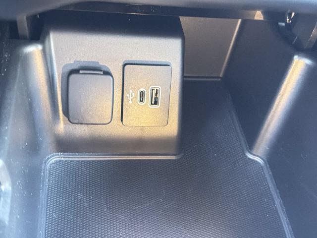 2025 Ford Explorer - $39,275