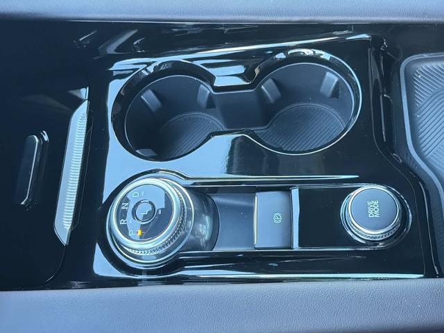 2025 Ford Explorer - $39,275