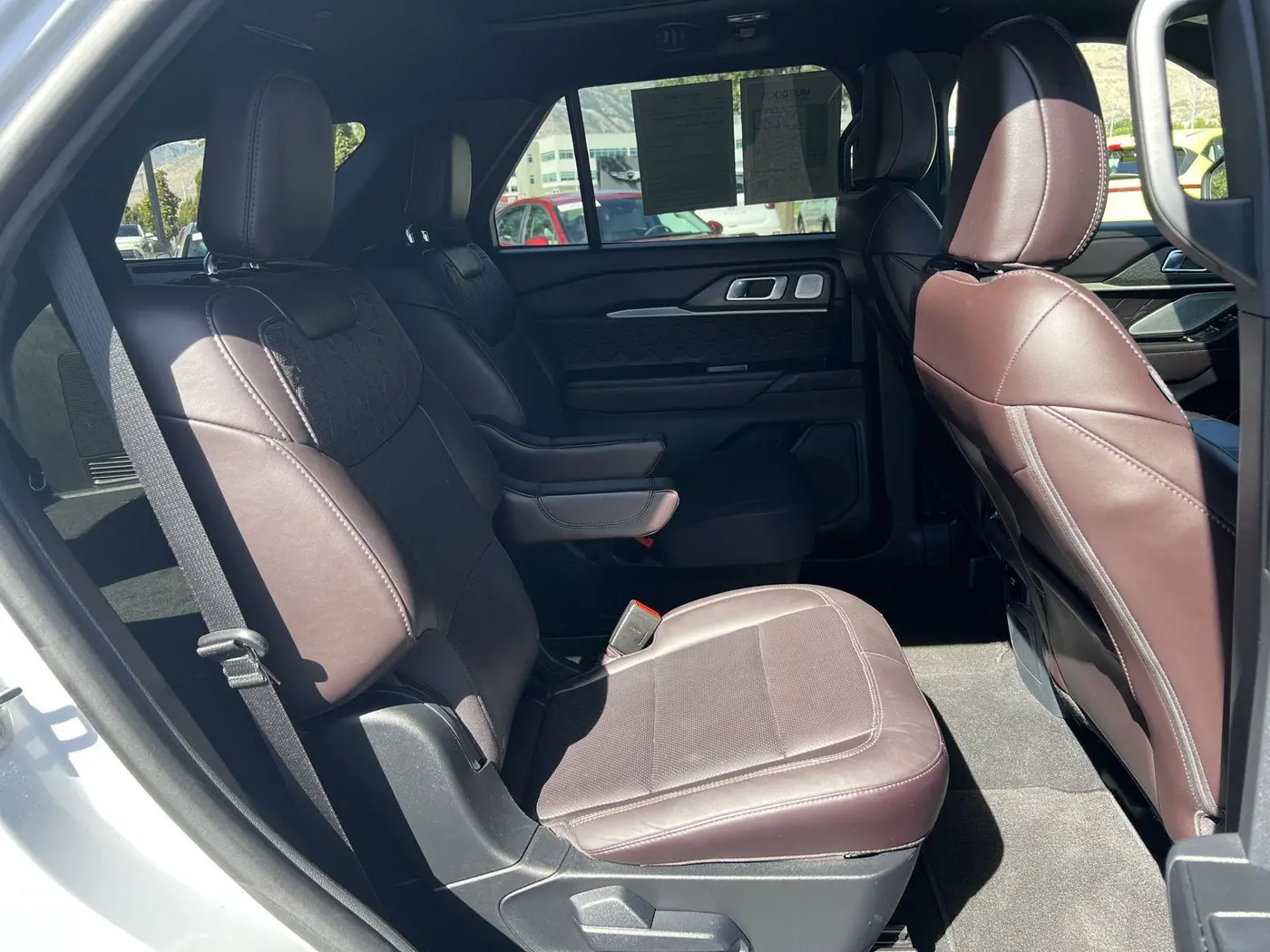 2025 Ford Explorer - $41,042