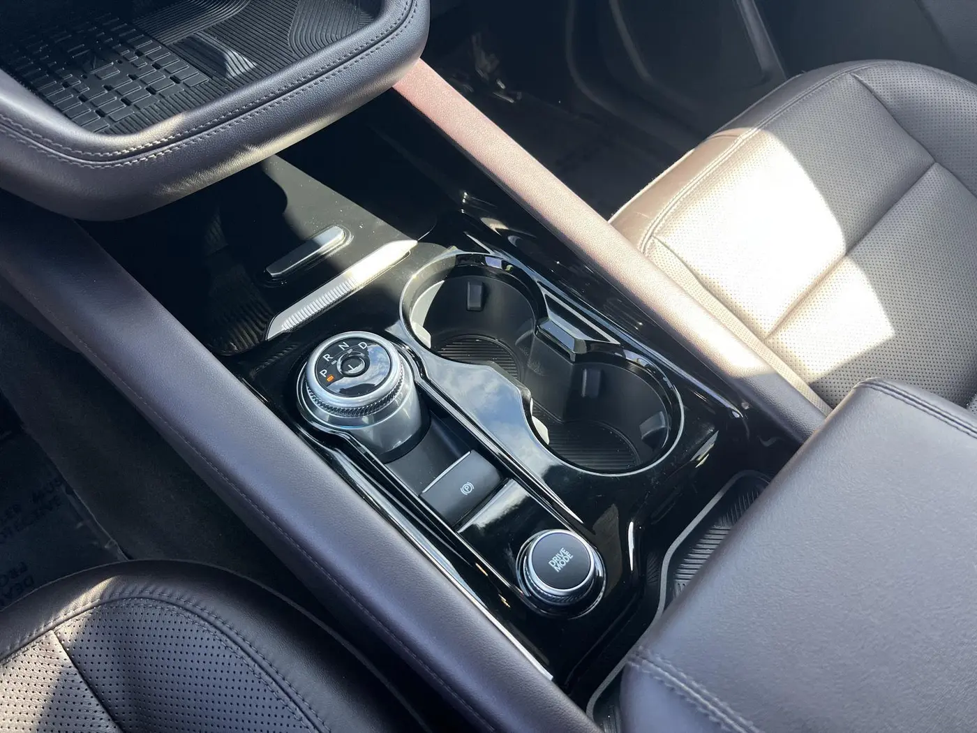 2025 Ford Explorer - $41,042