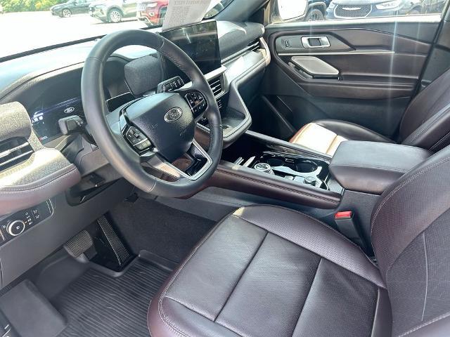 2025 Ford Explorer - $43,996