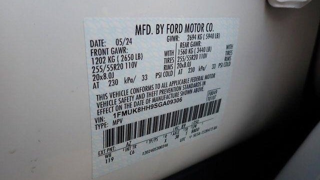 2025 Ford Explorer Platinum