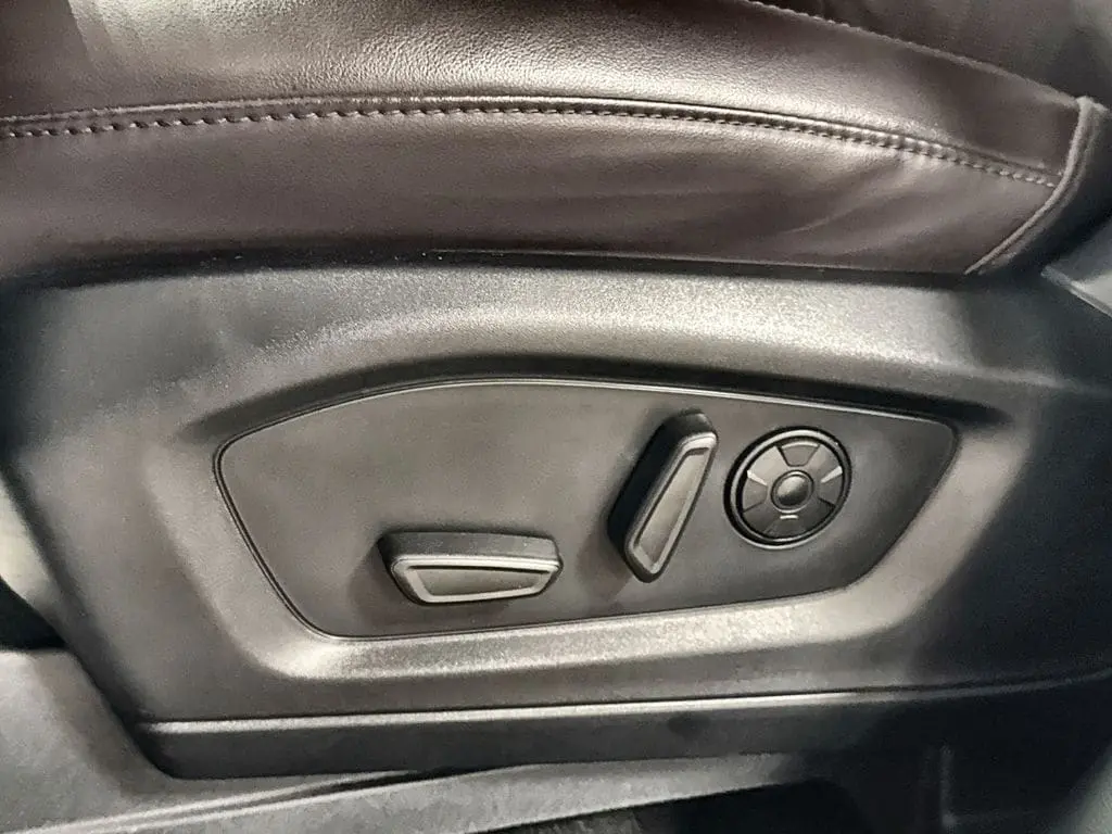 2026 Ford Explorer - $44,125