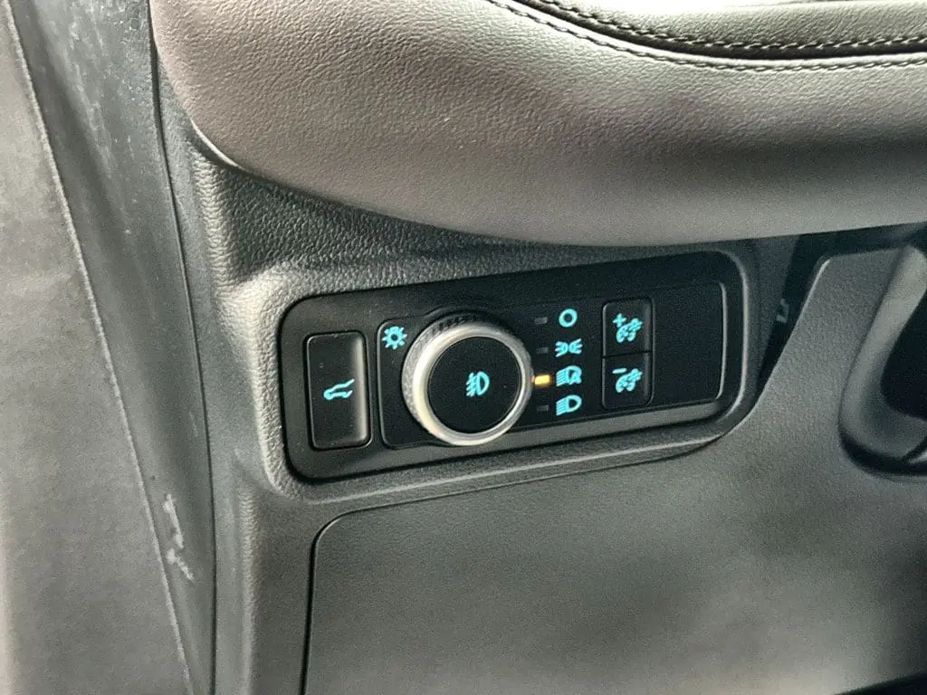 2026 Ford Explorer - $44,125