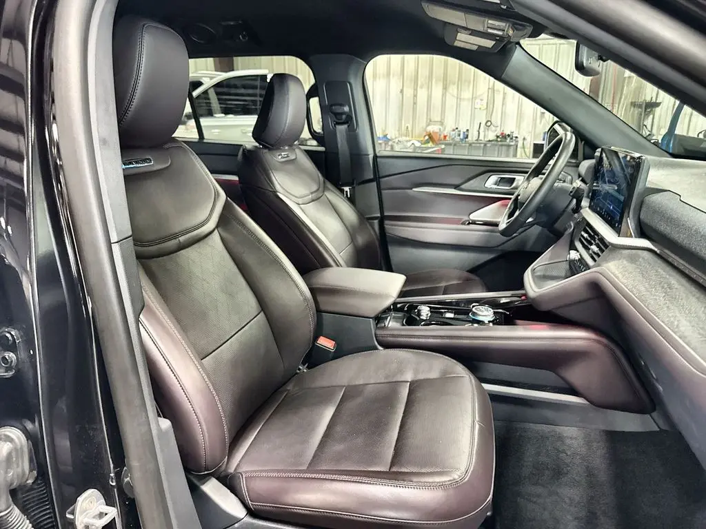 2026 Ford Explorer - $44,125