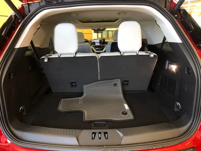 2026 Ford Explorer - $52,097