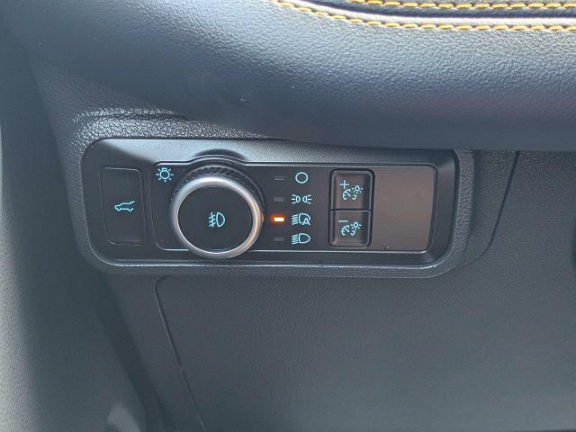 2026 Ford Explorer - $45,984