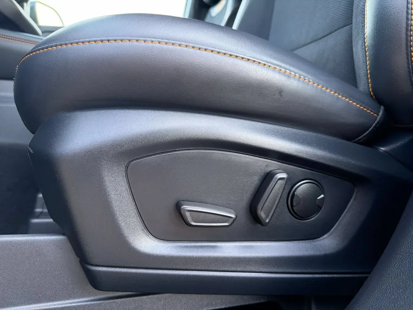 2026 Ford Explorer - $47,739