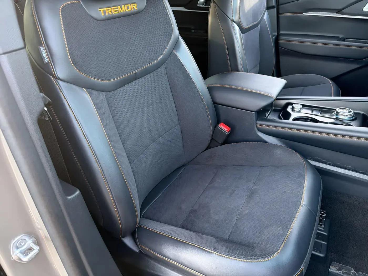 2026 Ford Explorer - $47,739