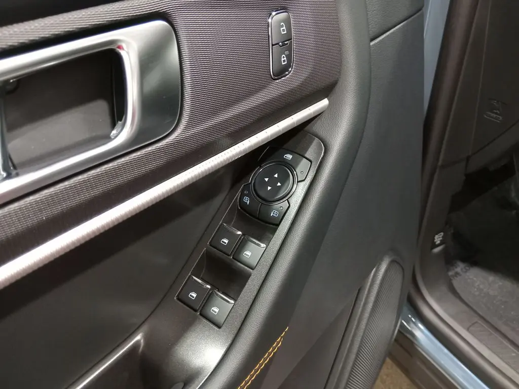 2026 Ford Explorer - $50,297