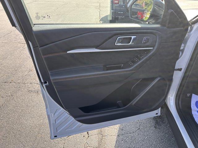 2026 Ford Explorer - $49,865
