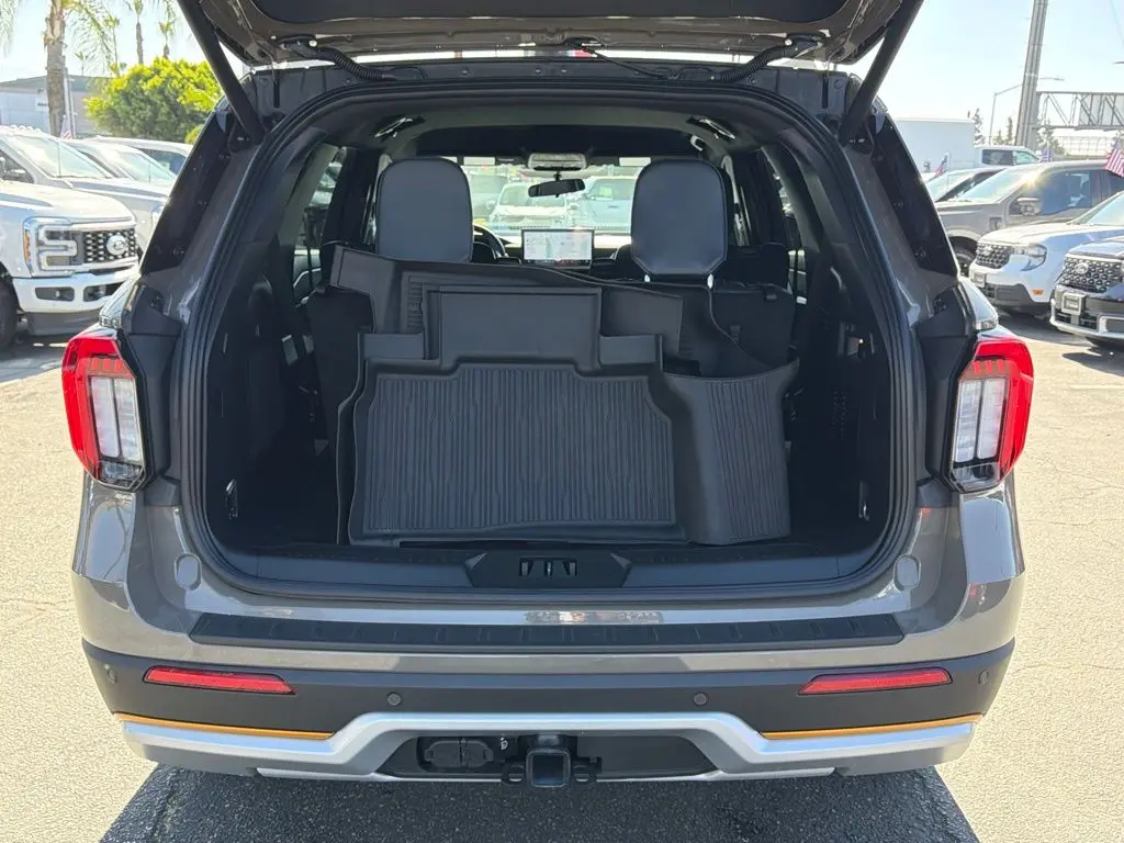 2026 Ford Explorer - $43,888