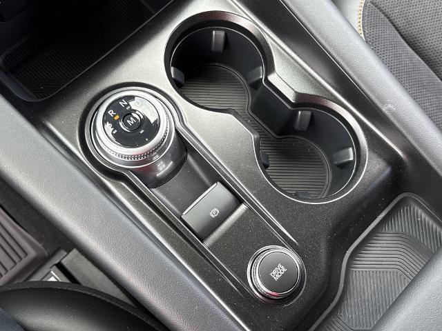 2026 Ford Explorer - $46,940