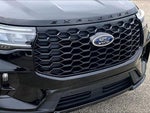 2025 Explorer Thumbnail 31