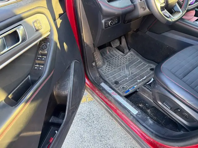 2025 Ford Explorer - $34,912