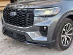 2025 Explorer Thumbnail 4