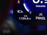 2025 Explorer Thumbnail 17