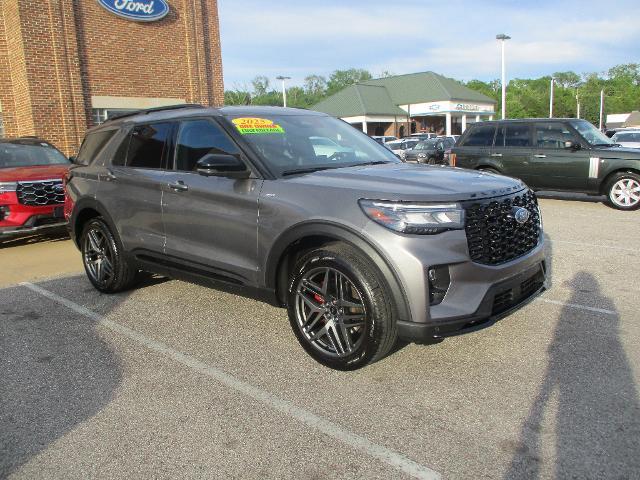 2025 Ford Explorer - $42,987