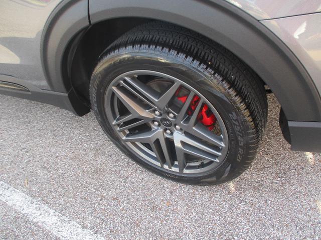 2025 Ford Explorer - $42,987
