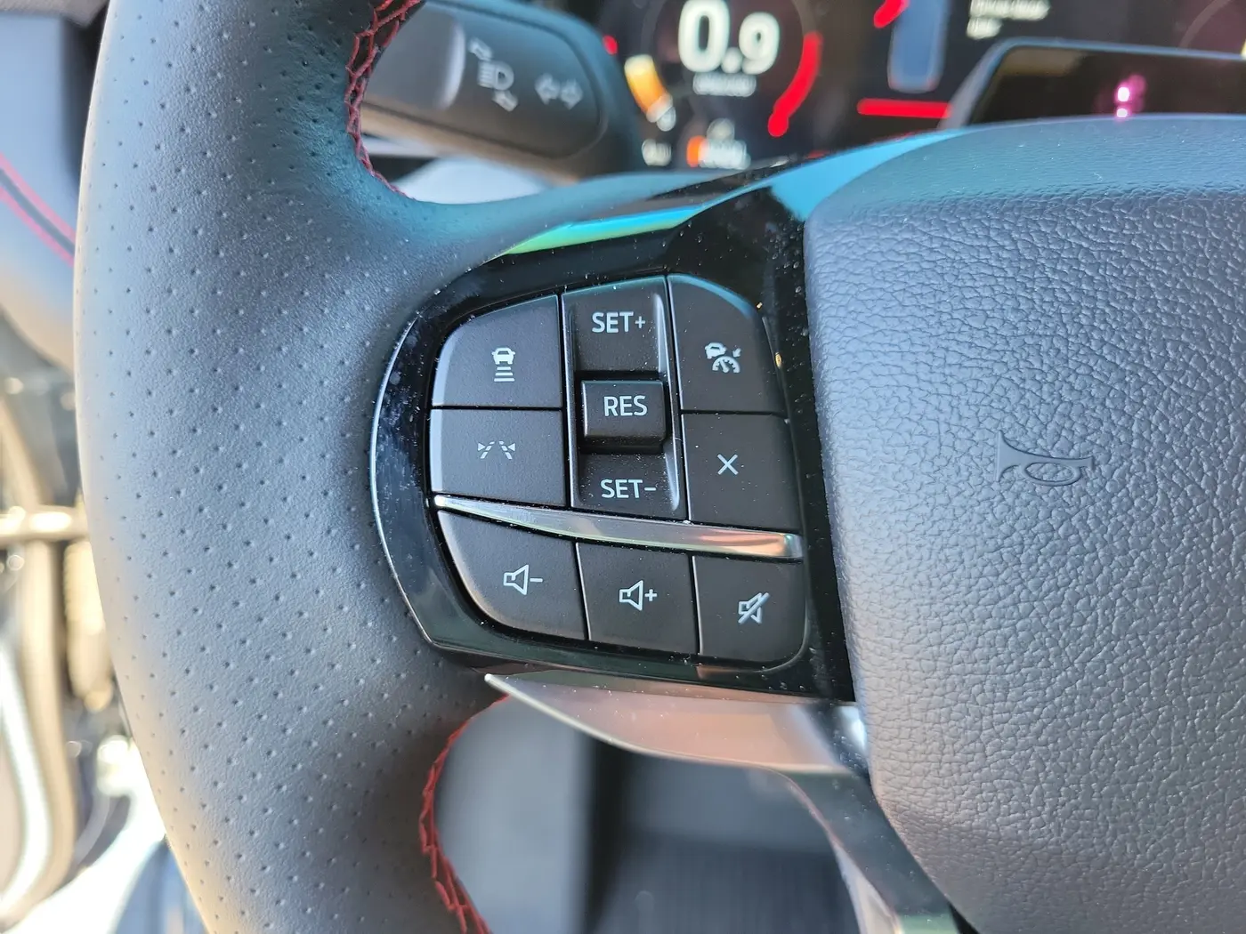 2025 Ford Explorer - $40,611