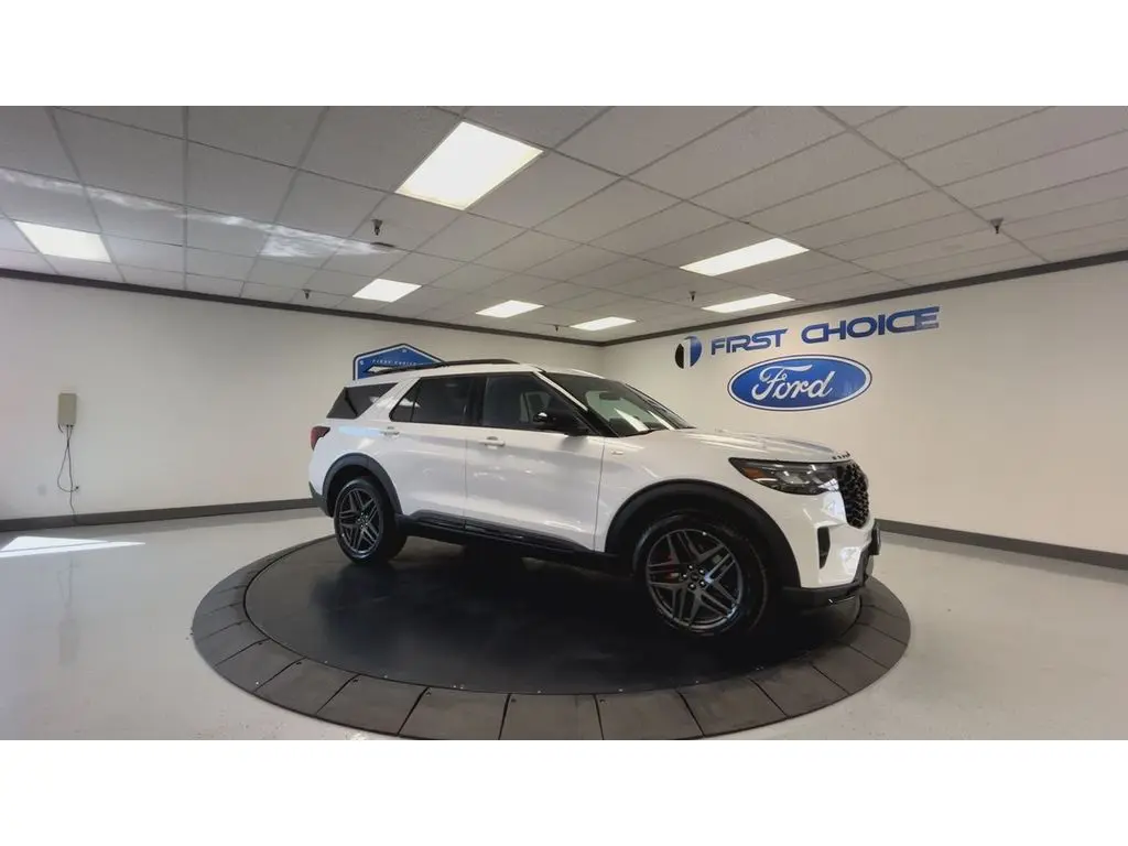 2025 Ford Explorer