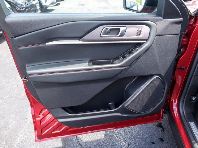 2025 Ford Explorer - $43,552