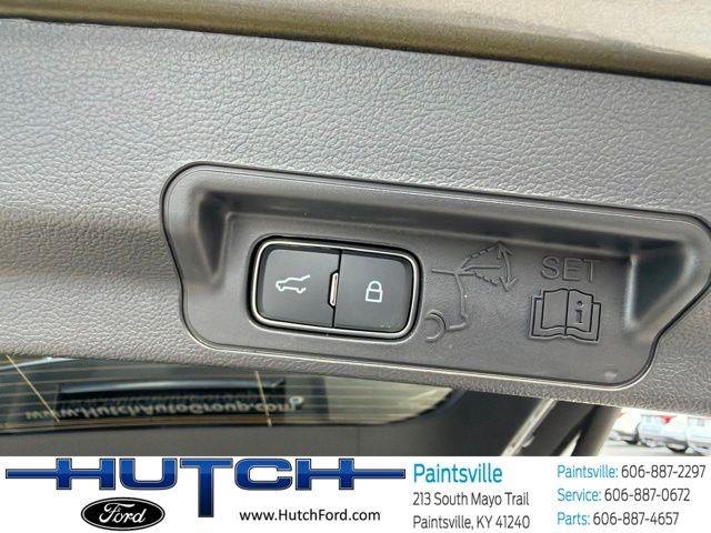2026 Ford Explorer - $40,998