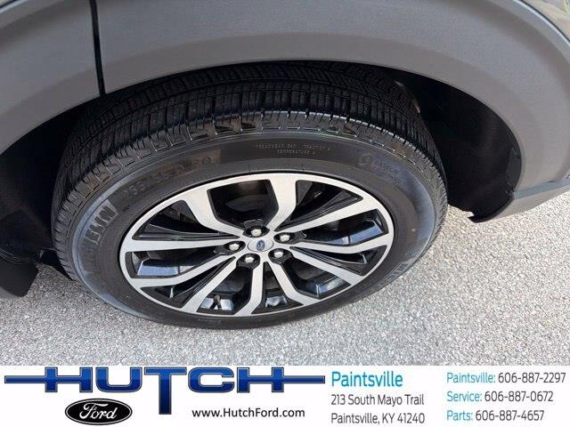2026 Ford Explorer - $39,770