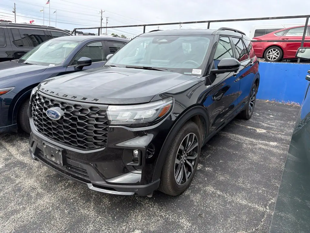 2026 Ford Explorer - $38,988