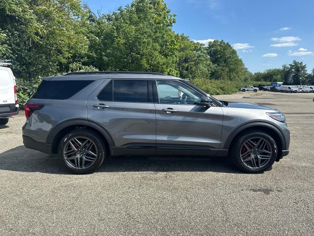 2026 Ford Explorer - $52,695